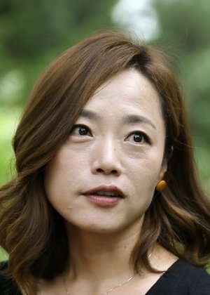 Yoon Jin Seong