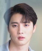 Mean Phiravich Attachitsataporn