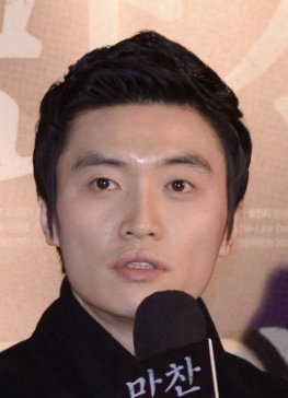 Kwang Jin Jeon