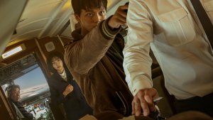 The K-movie "Hijacking" Draws Inspiration from Real-Life Incident