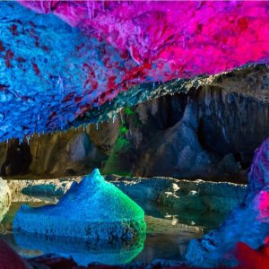 Wooky hole caves (England)