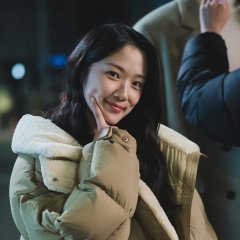 Kim Hye Yoon photo