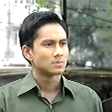 Game Ruk Payabaht (1999)