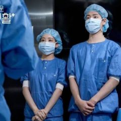 Hospital Playlist (2020) photo