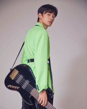 Jung Hyun Lee