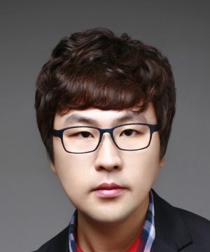 Jeong Bong Lee