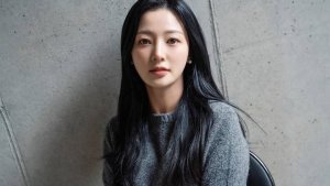 "Marry My Husband" Actress Song Ha Yoon Faces Bullying Allegation; Her Agency Responds