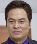 Kim Yong Woon