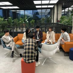 Thumbs Up Feeds Me Korean Drama photo