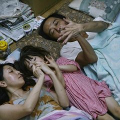 Shoplifters (2018) photo