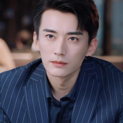 Love at Night Chinese Drama photo