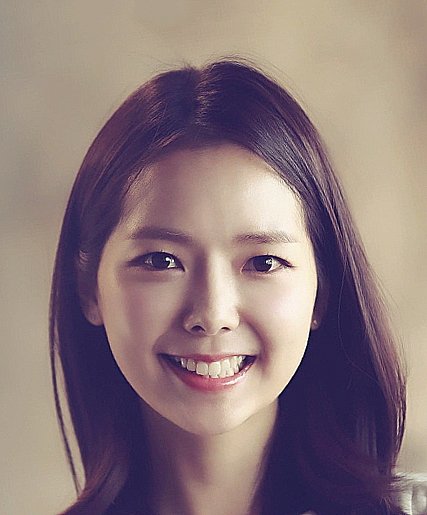 Hyo Eun Lee