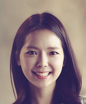 Hyo Eun Lee