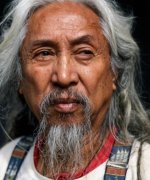 Kidlat Tahimik