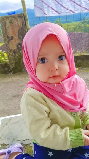 Kemilau Cahaya Ayu