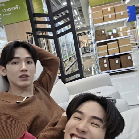 A Dog and a Plane ()