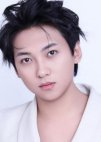 Dong Yu Ze in Piao Liang Hou Ma Tian Fan Quan Jia Chinese Drama(2024) Dong Yu Ze in Piao Liang Hou Ma Tian Fan Quan Jia Chinese Drama(2024)
