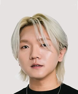 Si Hun Park