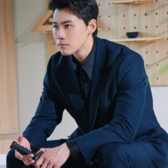 Nurturing the Night Chinese Drama(2025) photo