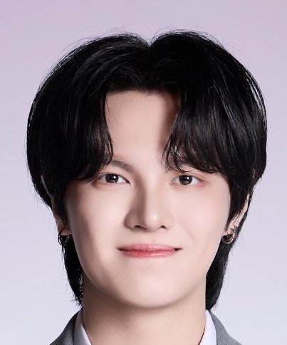 Hsin Yu Huang