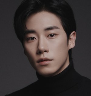Dong Hyeon Baek