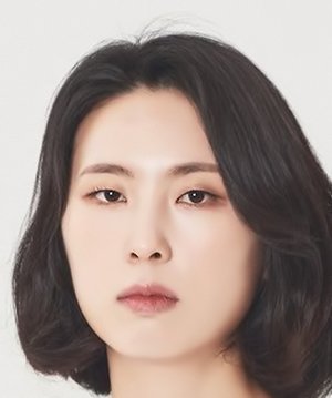 Gyeong Hwa Lee
