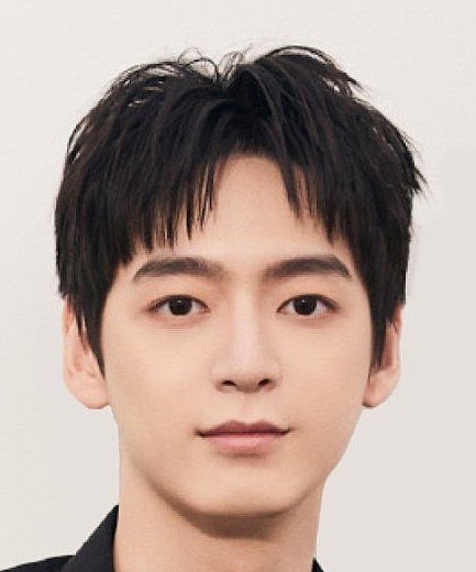 Zi Jie Zhou