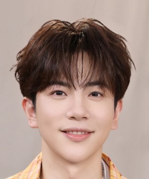 Shuai Yang