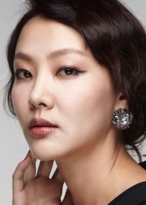 Yoon  Ji Hye in Jinxed At First Korean Drama (2022)