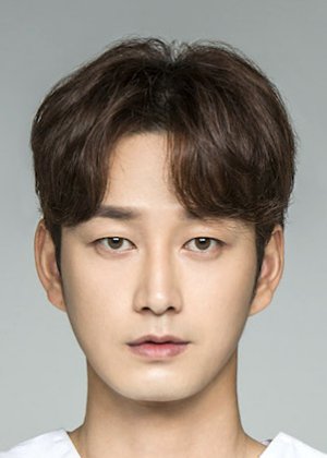 Lee Hyun Wook in Mine Korean Drama (2021)