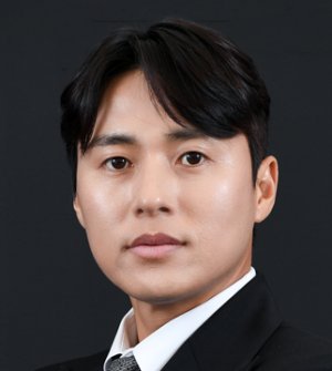 Ji Hoon Baek