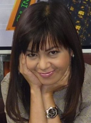 Arlyn Dela Cruz