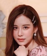 Fang Dhanantorn Neerasingh