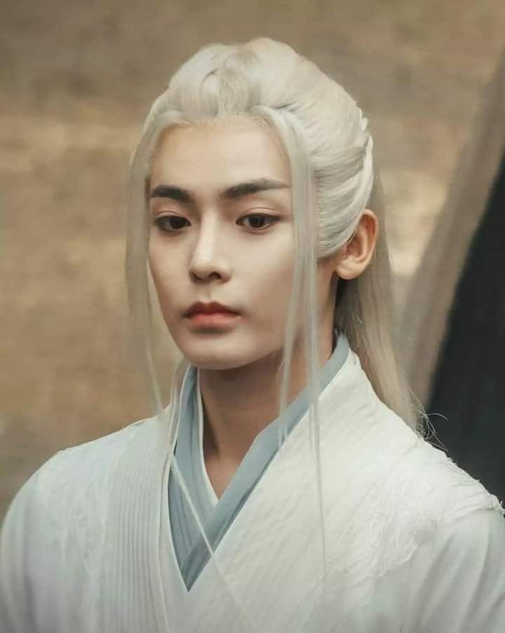 Xianxia and white flowy hair.... : r/CDrama