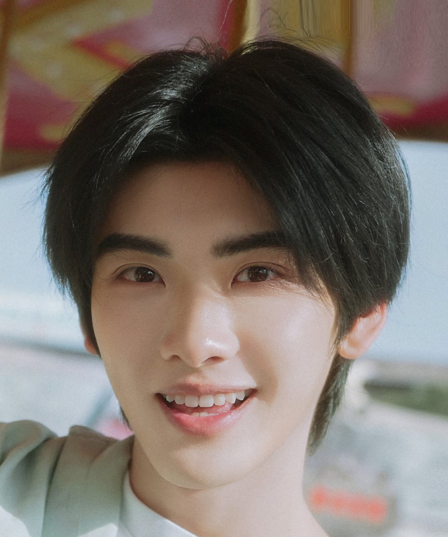 Yi Hong Wen