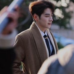 Dong Yi photo