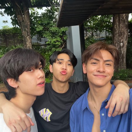Safe House Season 3: Best Bro Secret (2022)