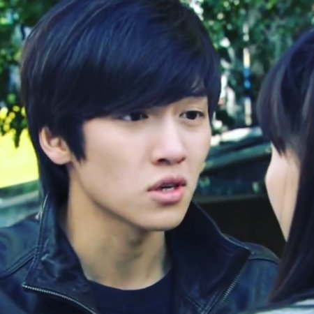 Smile, Dong Hae (2010)