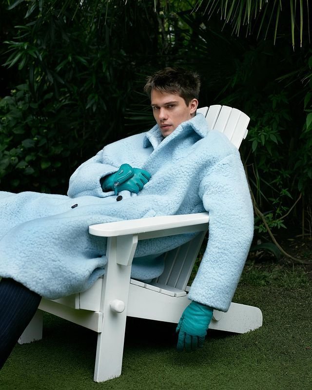 Nicholas Galitzine.jpg