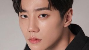 Lee Jun Young reveals his military enlistment date