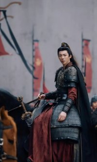 Just love him in armour! ❤️‍🔥