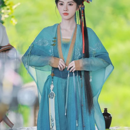 Lai Zhan ()