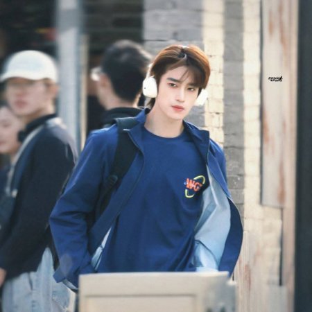 League of Legends ()