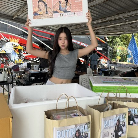 Enemies with Benefits ()