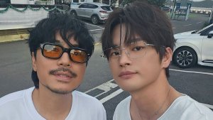 Lee Si Eon reveals he recruited Reply 1997' co-star Seo In Guk to current agency