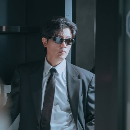 Confidence Queen (2025)