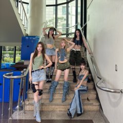 Music Bank Korean TV Program photo