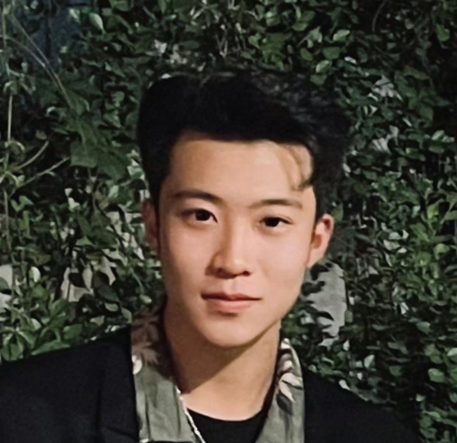 Wen Yan Zhou