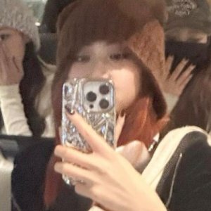 MyDramaList profile picture for @underwater
