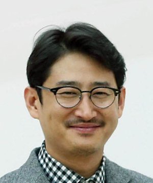 Park Yong Taik (박용택) - MyDramaList